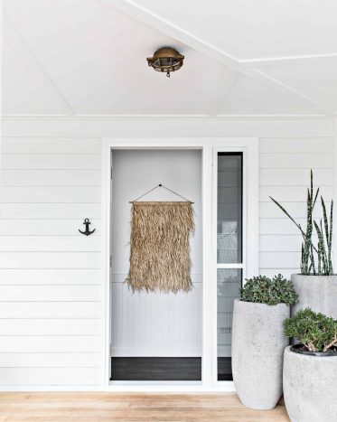 FRONT DECK